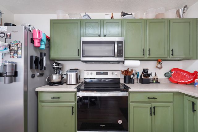 6147 Park South Place NW, Albuquerque, NM 87114