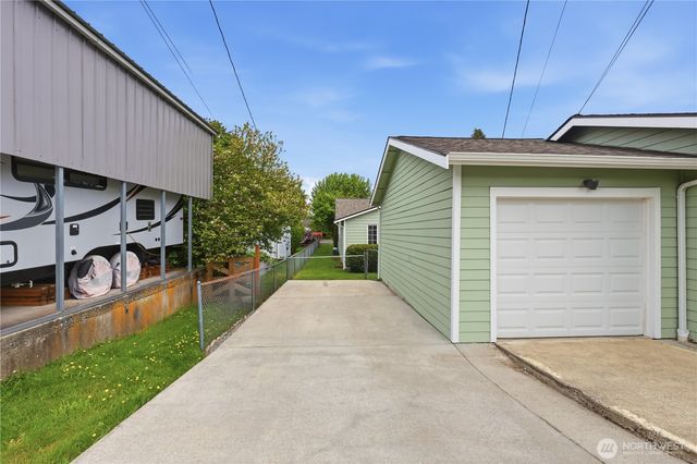 1620 Maple Street, Everett, WA 98201