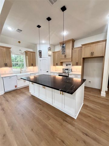 1131 Denson Allen Rd, Coldspring, TX 77331