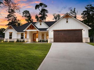 1131 Denson Allen Rd, Coldspring, TX 77331