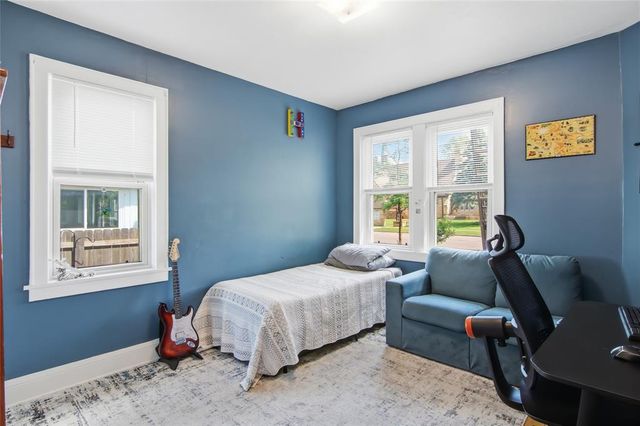 1902 Hogeboom Avenue, Eau Claire, WI 54701