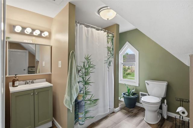1902 Hogeboom Avenue, Eau Claire, WI 54701