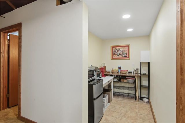 1902 Hogeboom Avenue, Eau Claire, WI 54701