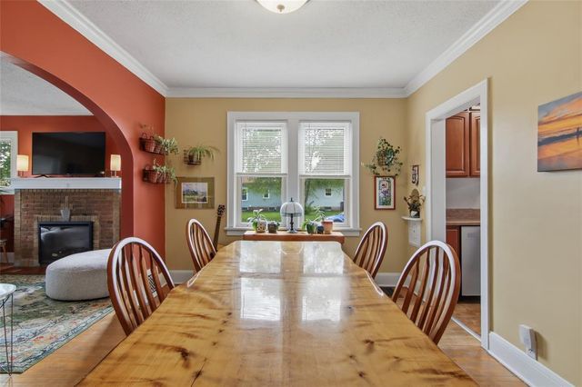 1902 Hogeboom Avenue, Eau Claire, WI 54701