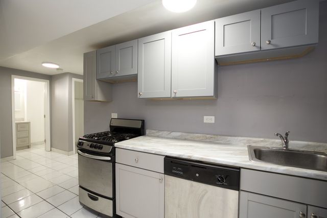 4400 N RACINE Avenue GARDEN, Chicago, IL 60640