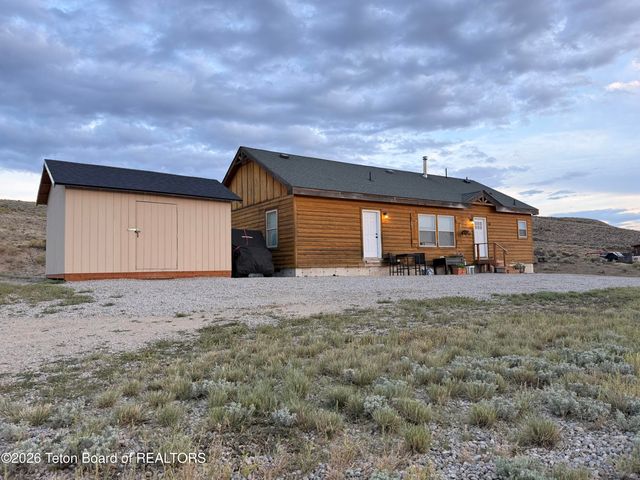 58 SAUK Trail, Boulder, WY 82923 property photo