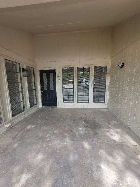 309 West Court, Glenn Heights, TX 75154 — photo 4