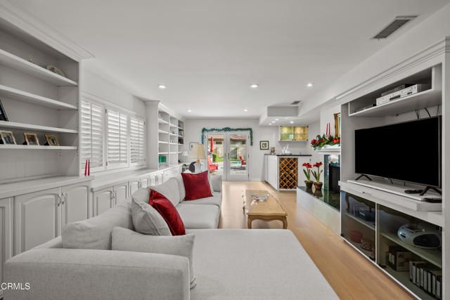 4240 Reyes Drive, Los Angeles, CA 91356