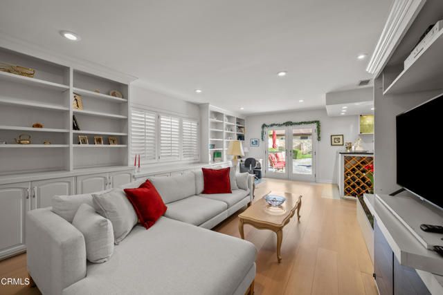 4240 Reyes Drive, Los Angeles, CA 91356