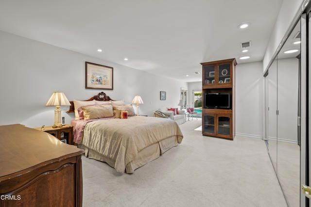 4240 Reyes Drive, Los Angeles, CA 91356