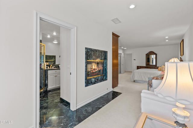 4240 Reyes Drive, Los Angeles, CA 91356