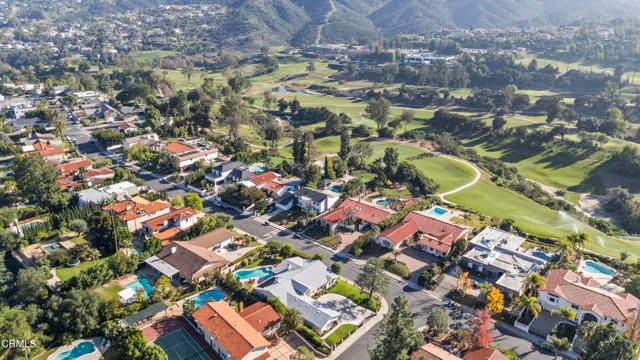 4240 Reyes Drive, Los Angeles, CA 91356