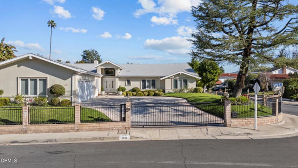 4240 Reyes Drive, Los Angeles, CA 91356