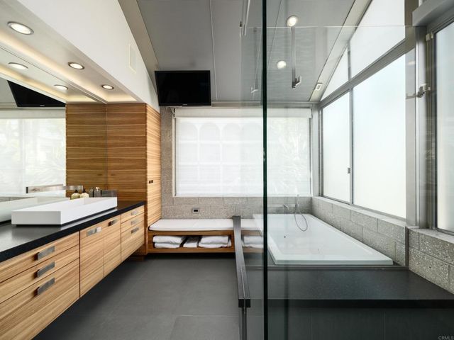 342 Playa Del Sur, La Jolla, CA 92037