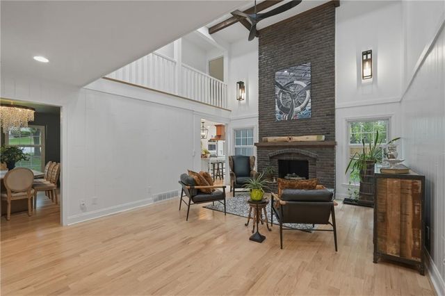 12000 Aberdeen Street, Leawood, KS 66209