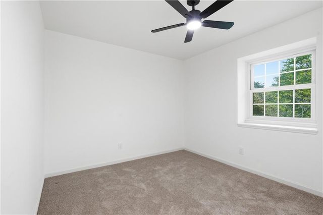 12000 Aberdeen Street, Leawood, KS 66209