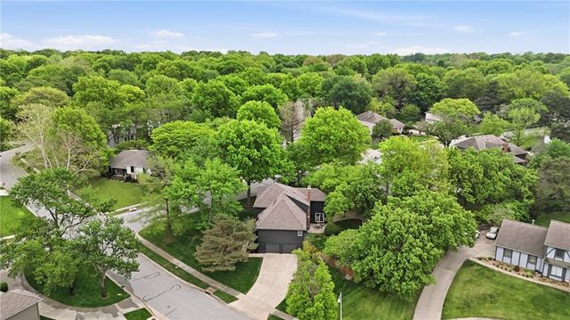 12000 Aberdeen Street, Leawood, KS 66209