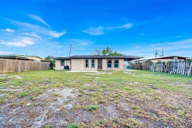 21 3rd Court, Panama City, FL 32404