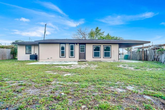 21 3rd Court, Panama City, FL 32404