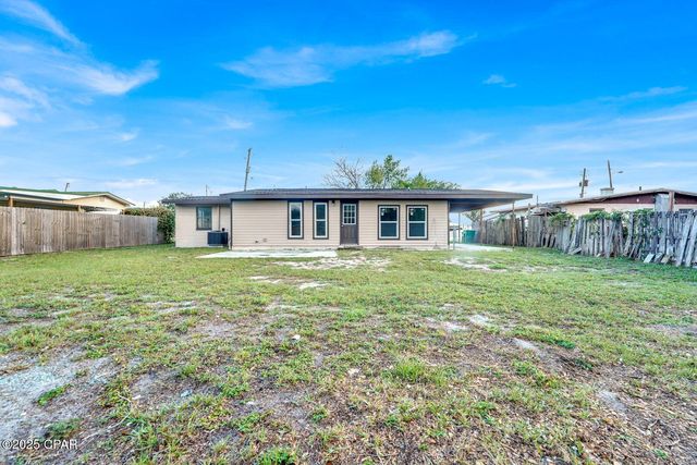 21 3rd Court, Panama City, FL 32404