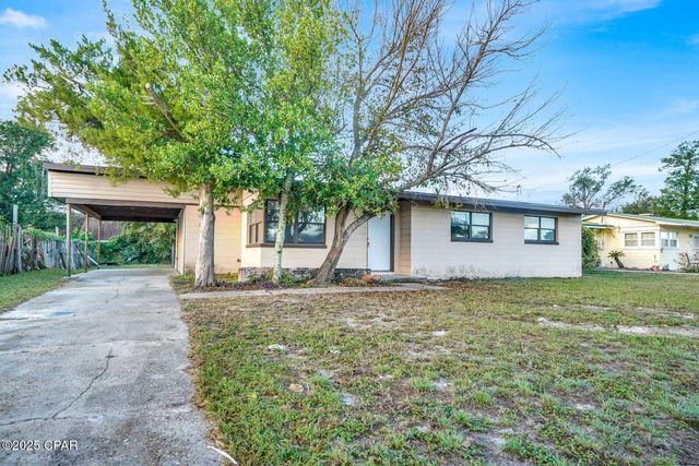 21 3rd Court, Panama City, FL 32404