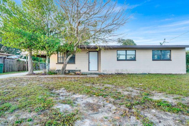 21 3rd Court, Panama City, FL 32404