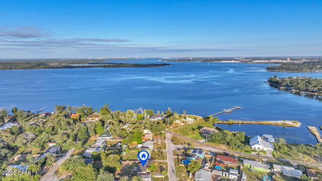 21 3rd Court, Panama City, FL 32404