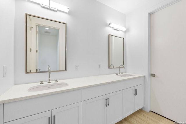 318 W Grayson St Unit 404, San Antonio, TX 78212
