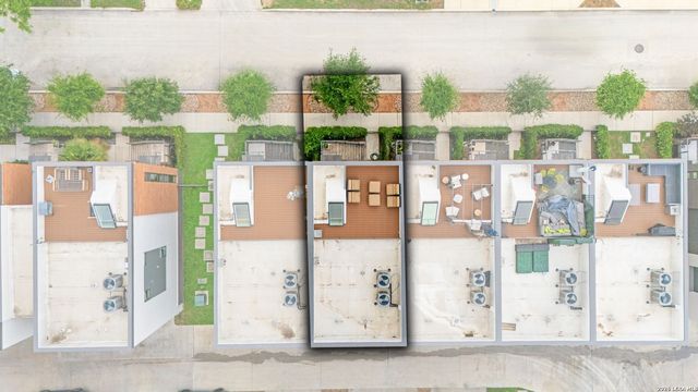 318 W Grayson St Unit 404, San Antonio, TX 78212