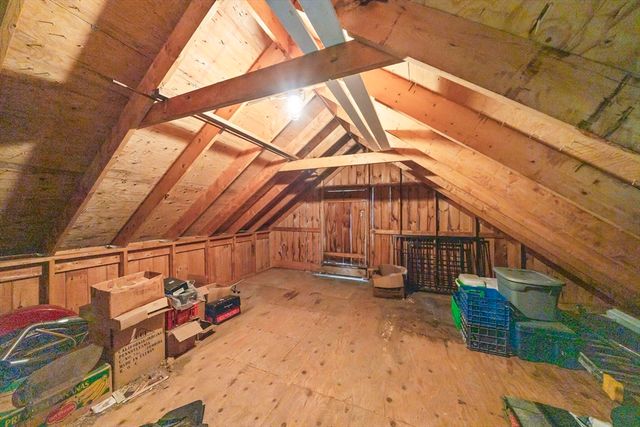 11 Leonard St, Carver, MA 02330