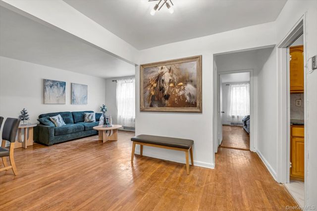4225 80th Street 3D, Elmhurst, NY 11373