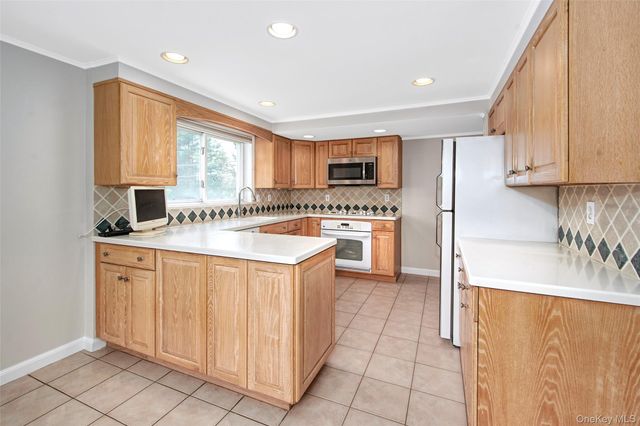 3 Bonwit Road, Rye Brook, NY 10573