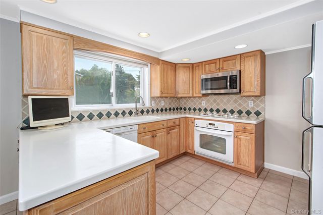 3 Bonwit Road, Rye Brook, NY 10573