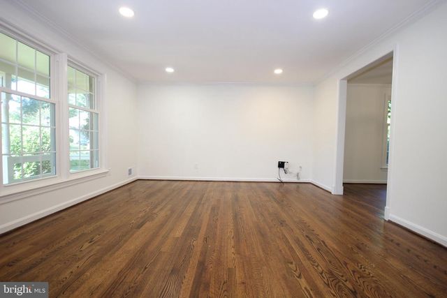 9536 WHETSTONE DR, Montgomery Village, MD 20886