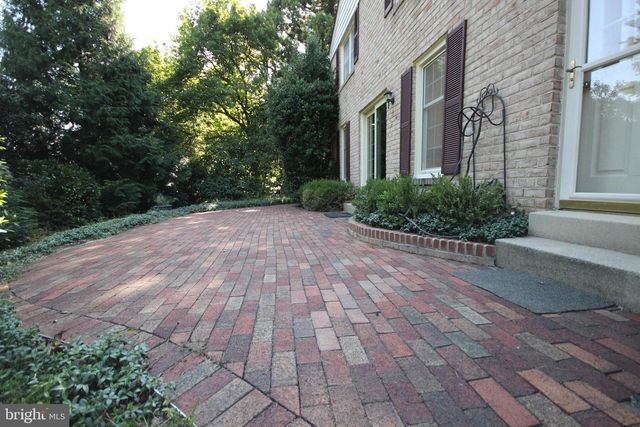 9536 WHETSTONE DR, Montgomery Village, MD 20886