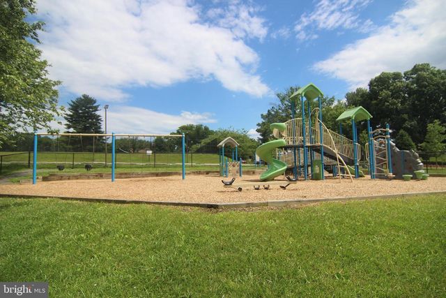 9536 WHETSTONE DR, Montgomery Village, MD 20886