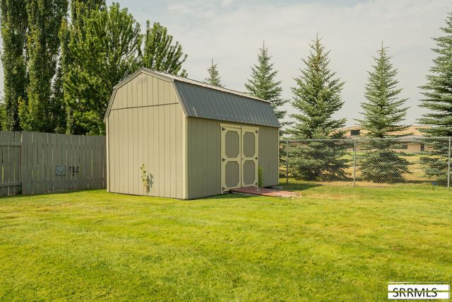 3801 Magenta Drive, Idaho Falls, ID 83401