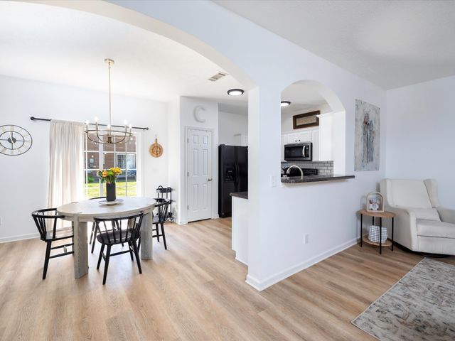 1320 Crown Point Pl, Nashville, TN 37211