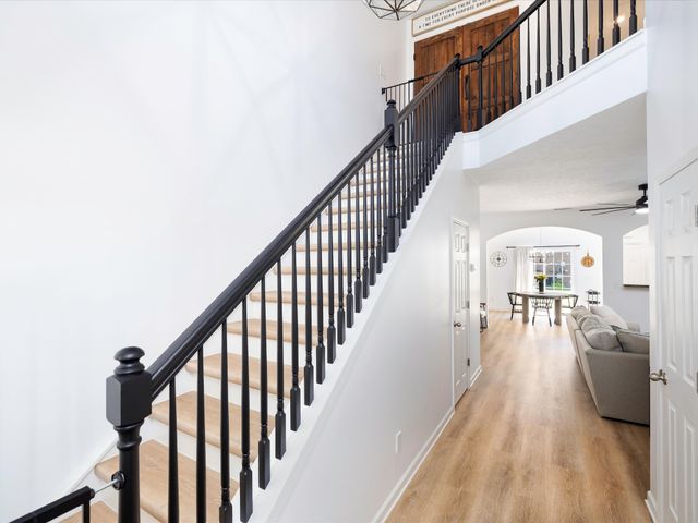 1320 Crown Point Pl, Nashville, TN 37211