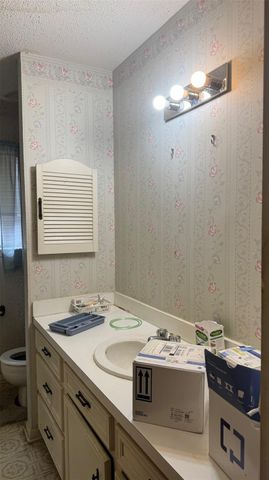 566 Governor Wood Drive, Point Blank, TX 77364