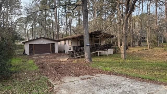 566 Governor Wood Drive, Point Blank, TX 77364