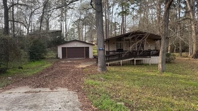 566 Governor Wood Drive, Point Blank, TX 77364