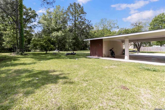 7040 Ruston Dr, Baker, LA 70714