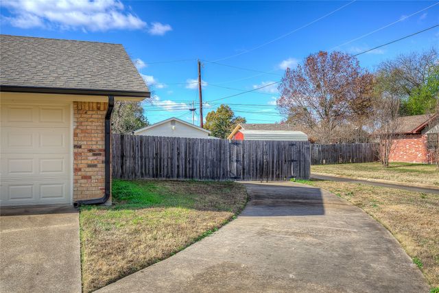 209 Myndi Circle, Sulphur Springs, TX 75482