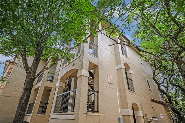 9525 N Capital of TX Highway 321, Austin, TX 78759