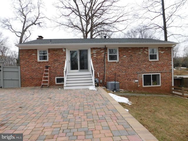 8428 AUBREY DR, Manassas, VA 20111