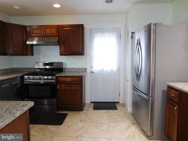 8428 AUBREY DR, Manassas, VA 20111