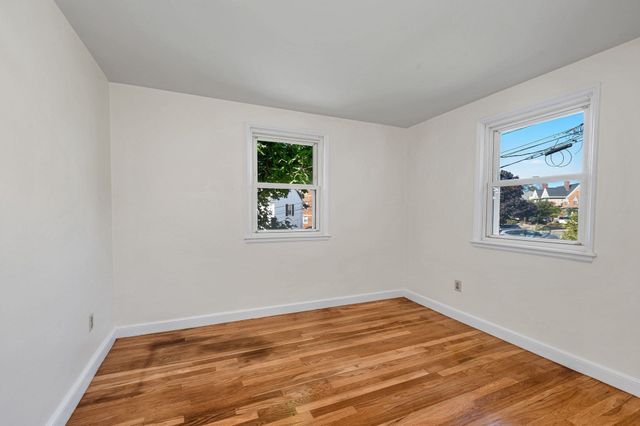 15 Regent Rd, Malden, MA 02148