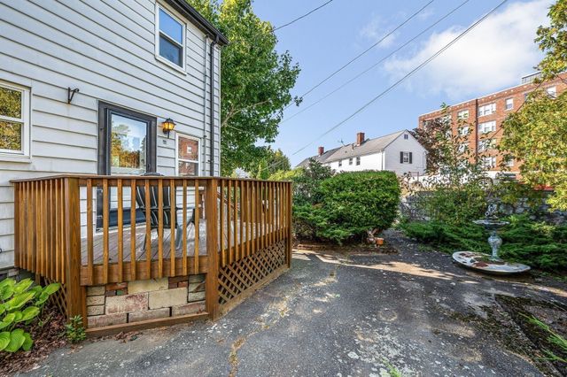 15 Regent Rd, Malden, MA 02148