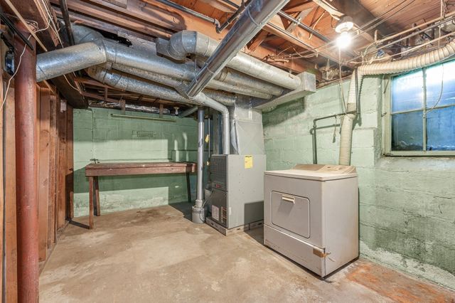 15 Regent Rd, Malden, MA 02148